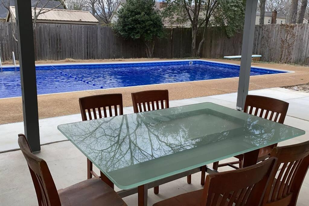 Holiday home Stylish 4br Prime Location Close To All! *