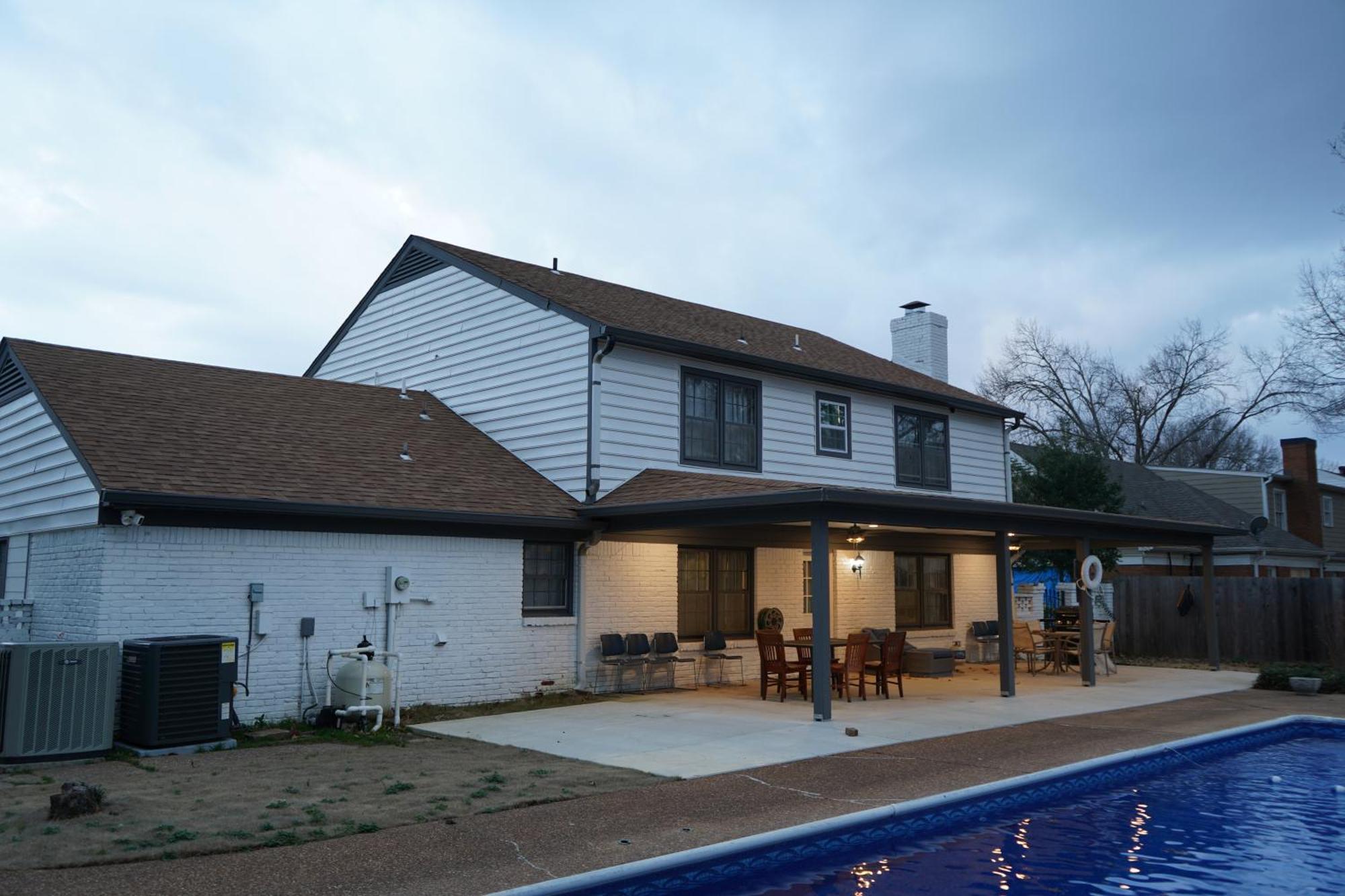 Holiday home Stylish 4br Prime Location Close To All!