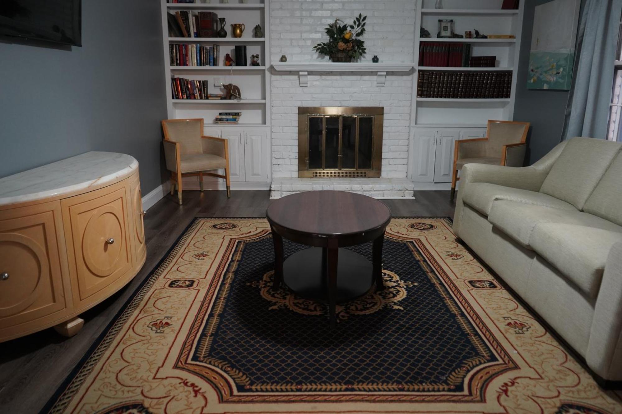 Stylish 4br Prime Location Close To All! Memphis