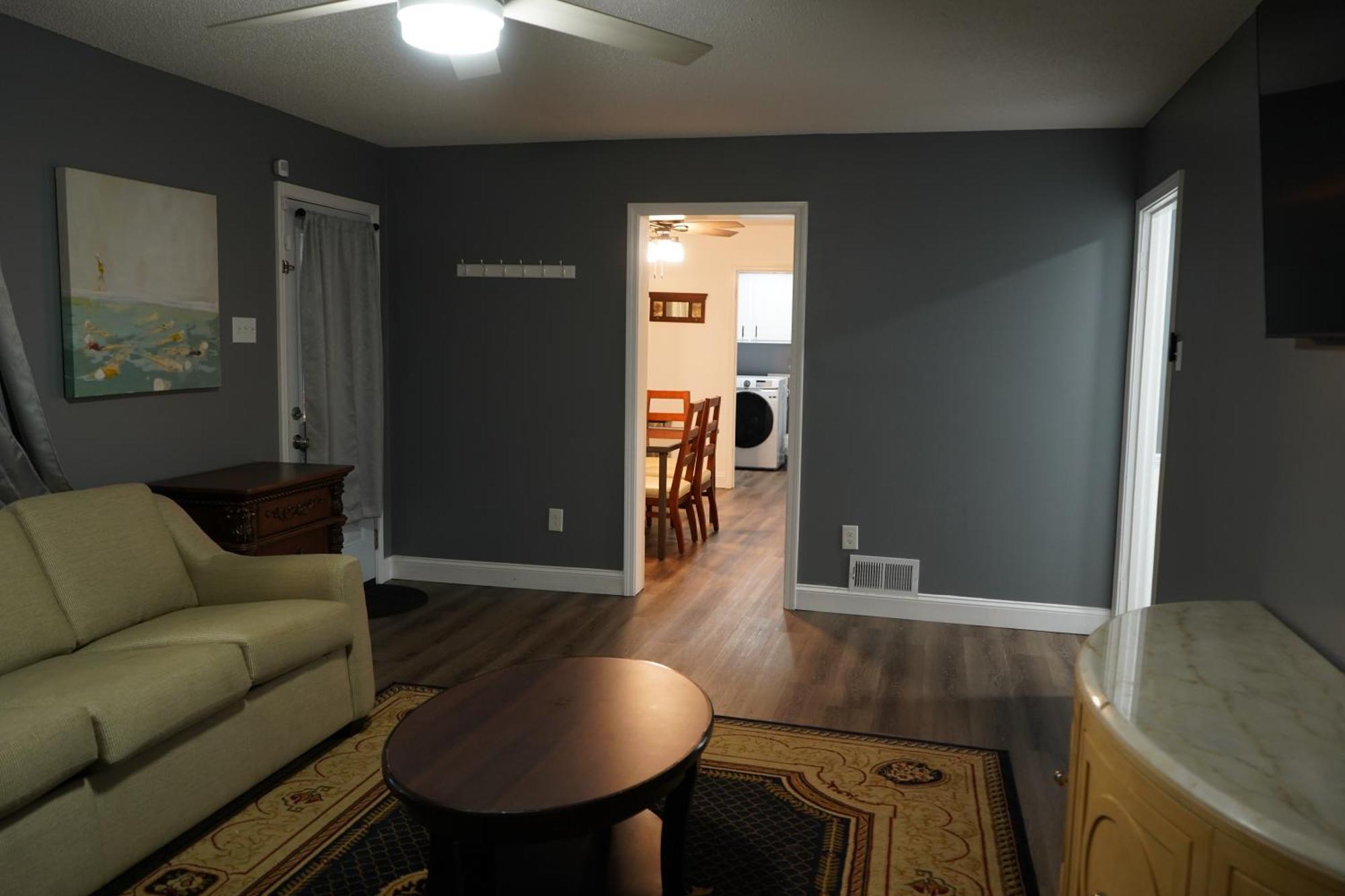 Holiday home Stylish 4br Prime Location Close To All! *